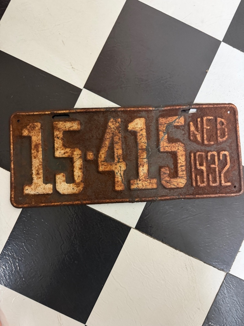 Vintage Rusted License Plate 15-415 NFB 1932